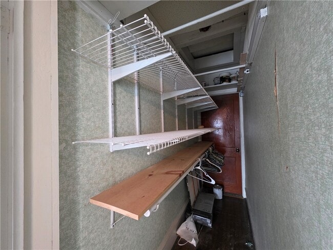 Building Photo - 54 Bemis Ave