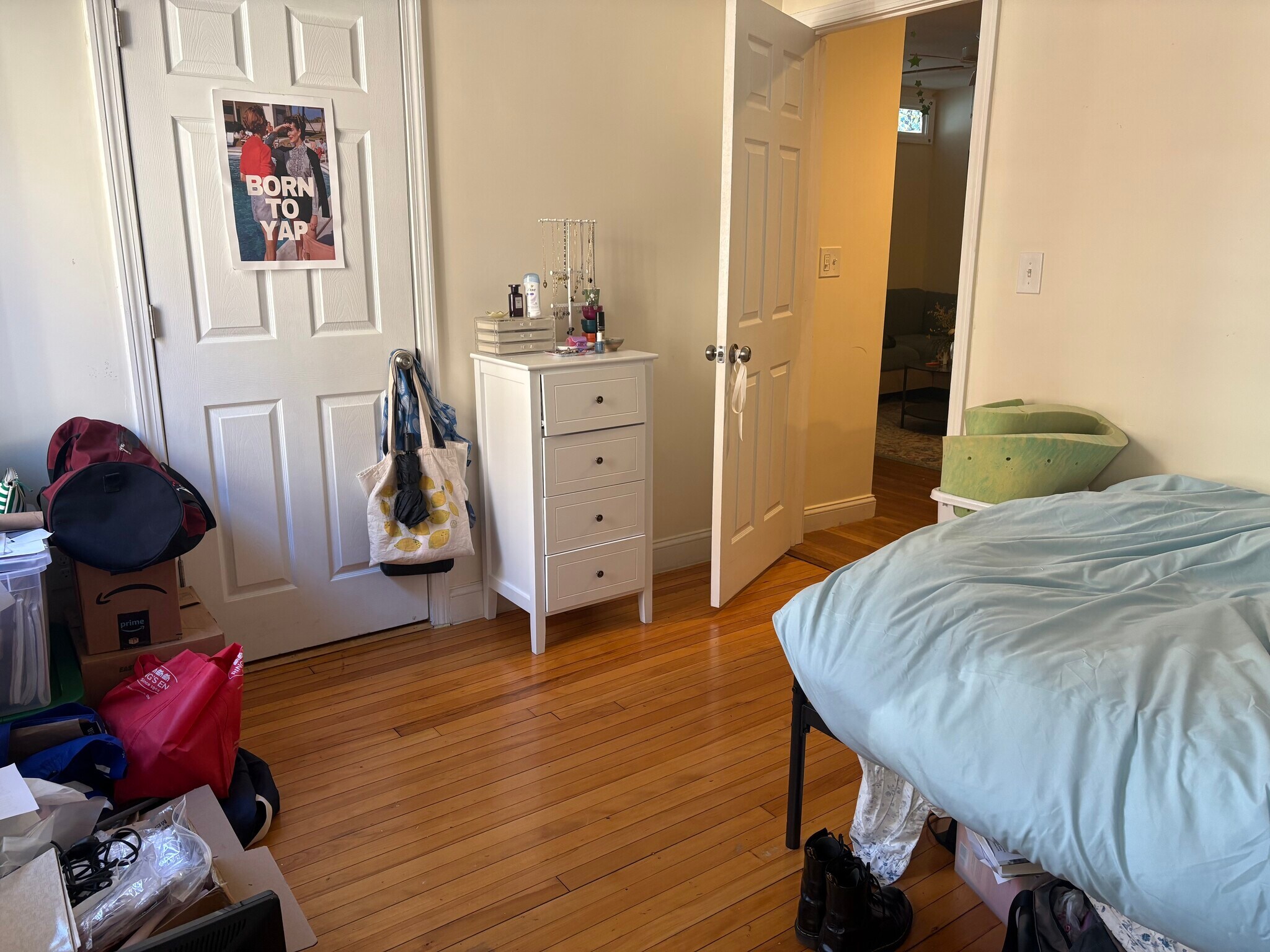 Building Photo - 56 Egmont St