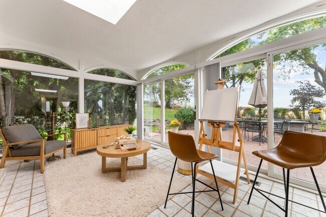 Building Photo - Fully Furnished Luxury Estate in Boise's Lower Highlands