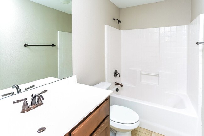 Building Photo - 505 Jr Stoff Dr