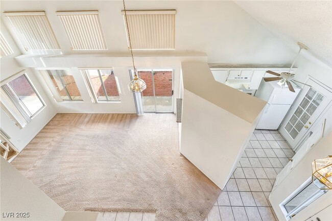 Building Photo - 6557 Lemitar Dr