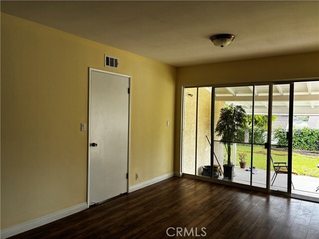 Building Photo - 1520 Melody Ln