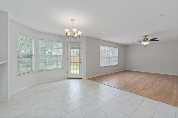 Building Photo - 5017 Cleves St