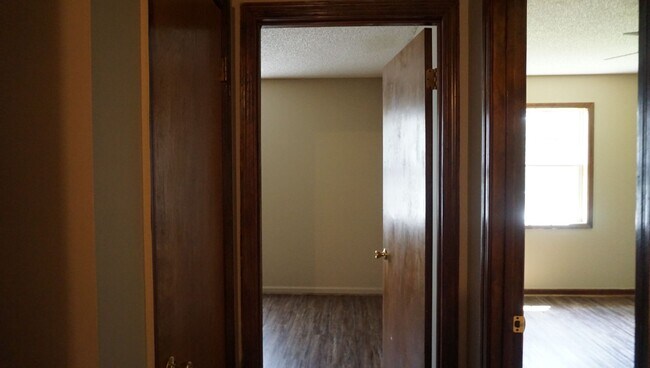 Building Photo - 3515STUD