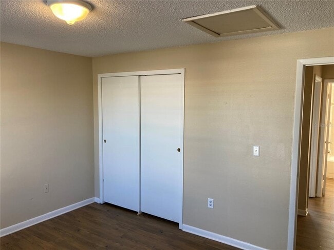 Building Photo - 5103 S Clarice Ct