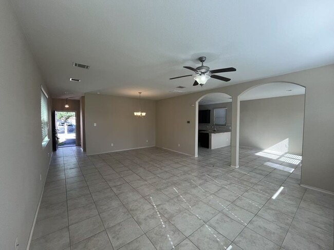 Building Photo - Spacious 4-Bedroom Family Home with Open F...