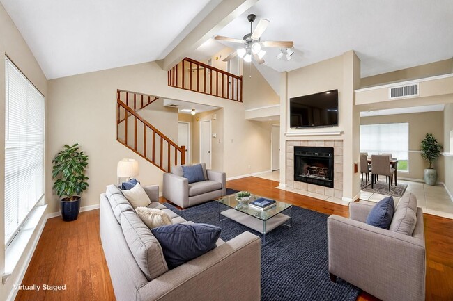 Building Photo - 3812 Redbud Dr
