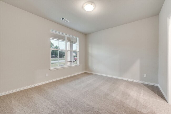 Building Photo - 3709 Washington St