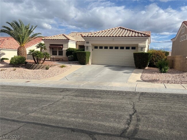 Building Photo - 10801 Heritage Hills Dr