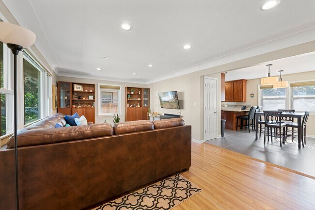 Primary Photo - 3953 Tyler St NE