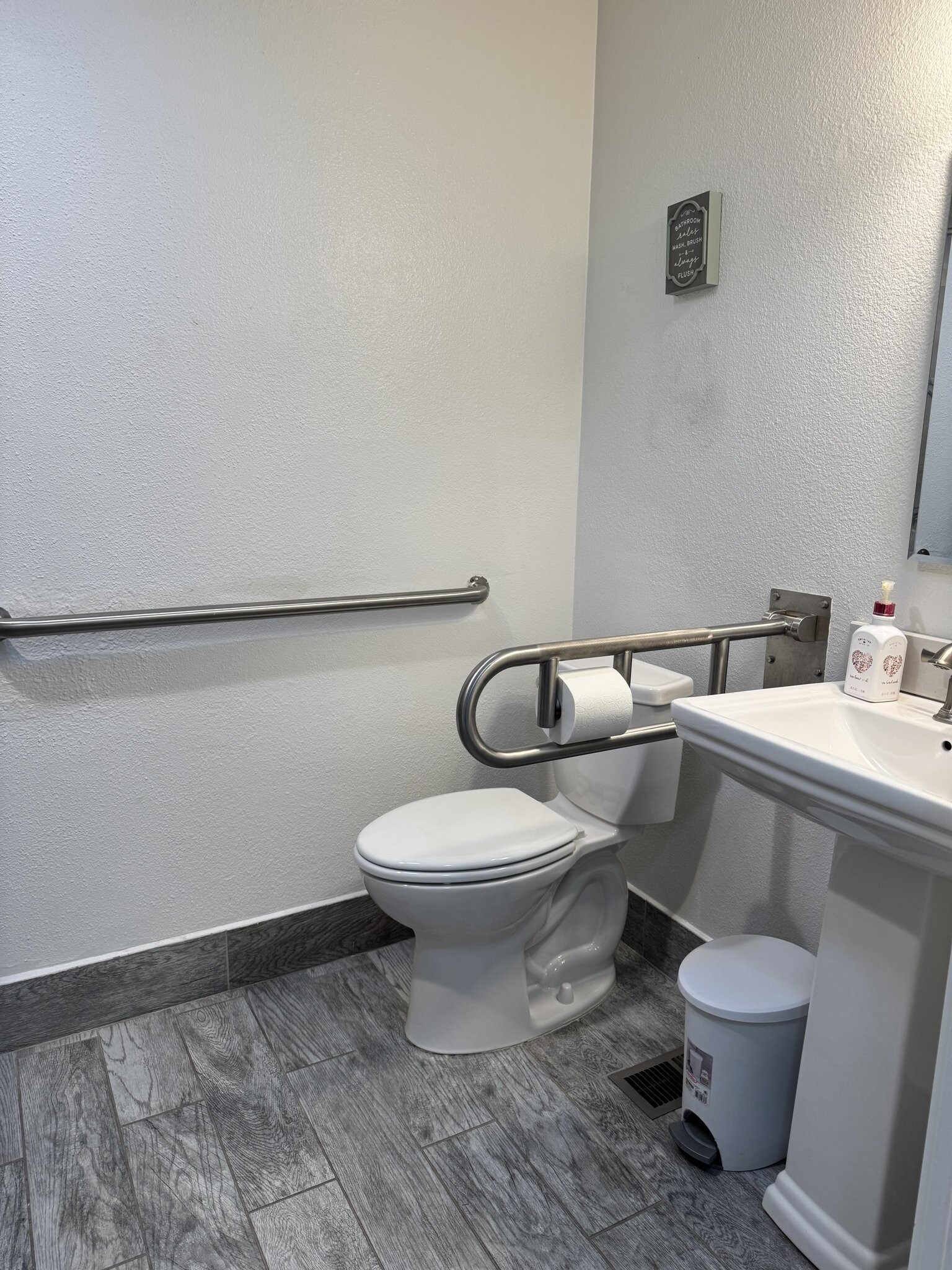 Building Photo - 10302 141st St Ct E