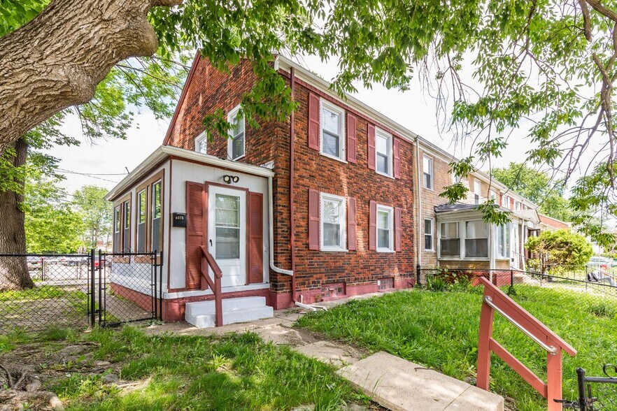 Primary Photo - 1575 Minnesota Rd