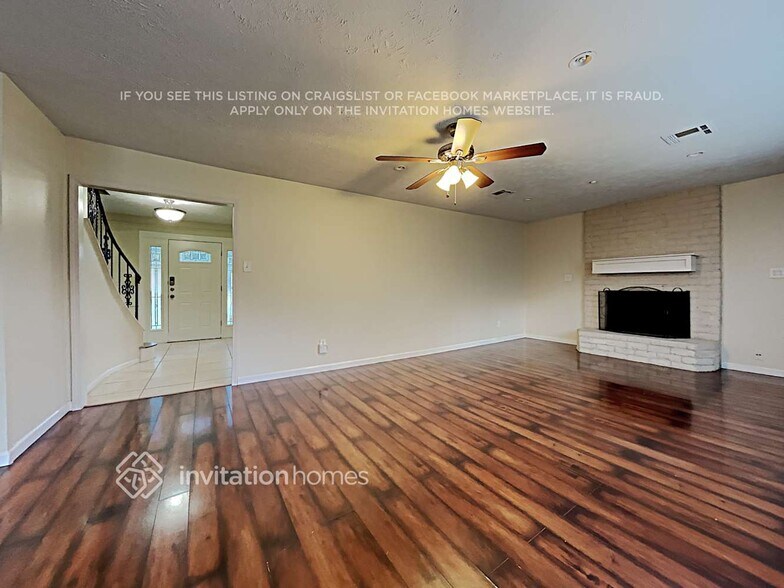 Building Photo - 4019 Laverock Rd