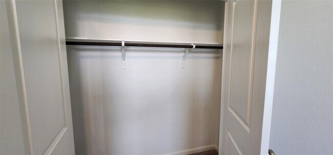 Building Photo - 628 Los Olives Ln