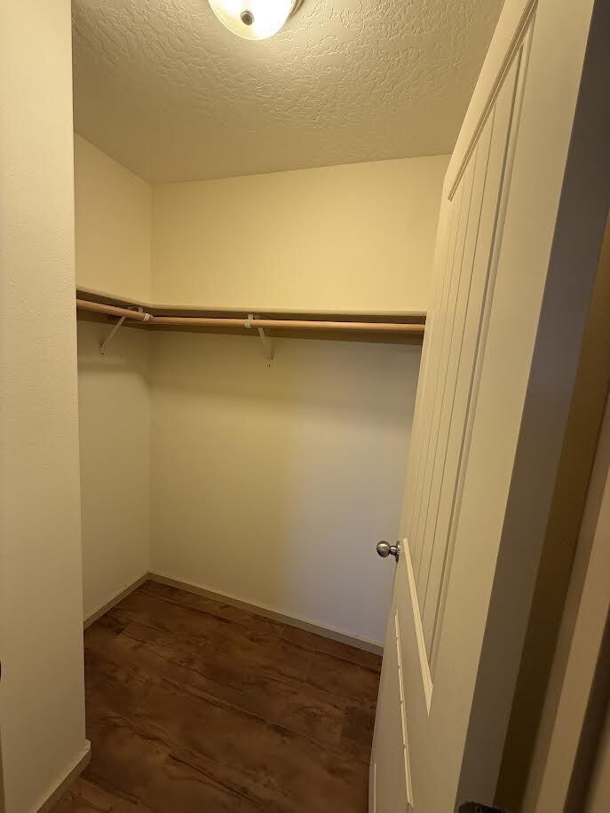 Building Photo - 3420 W Pescador Dr