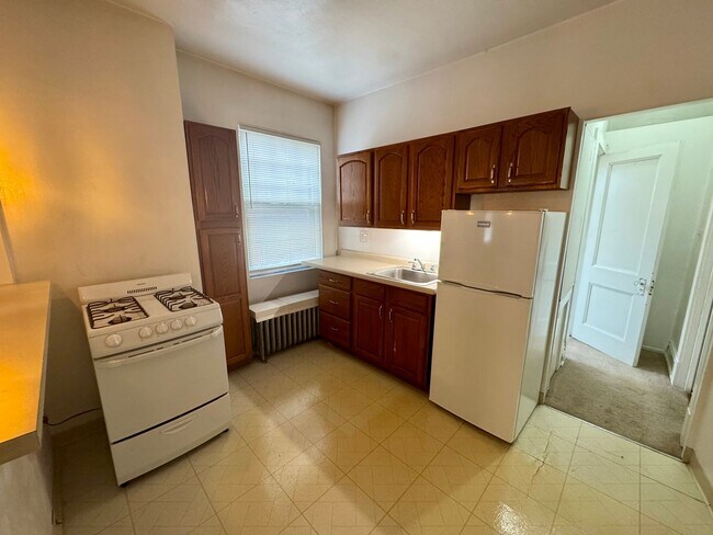 Building Photo - 1939 Crafton Blvd