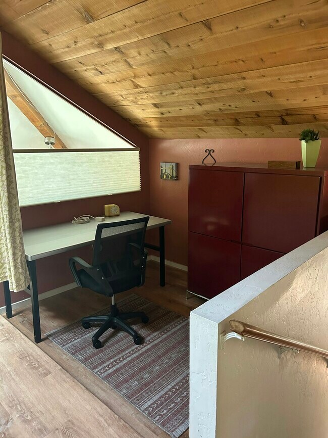 Building Photo - 15560 Weather Rock Way