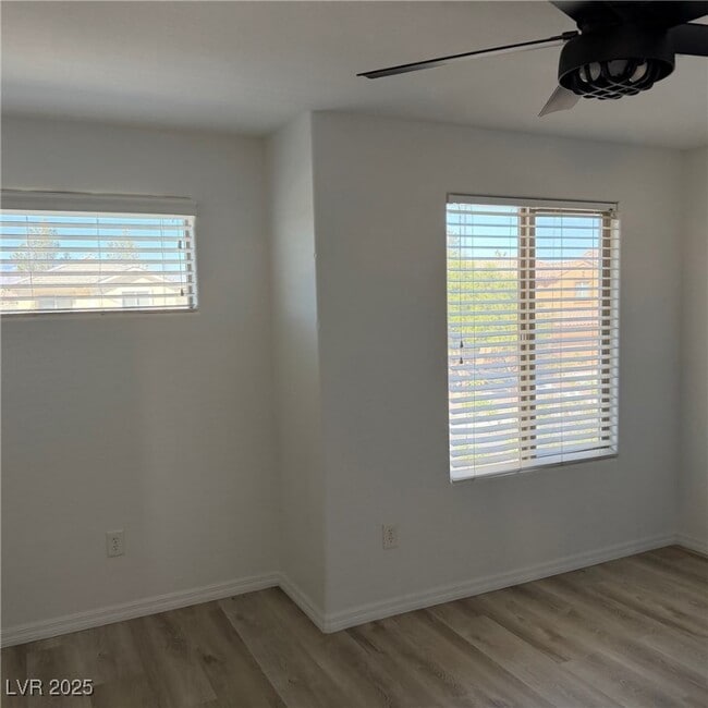 Building Photo - 6842 Feral Dove St