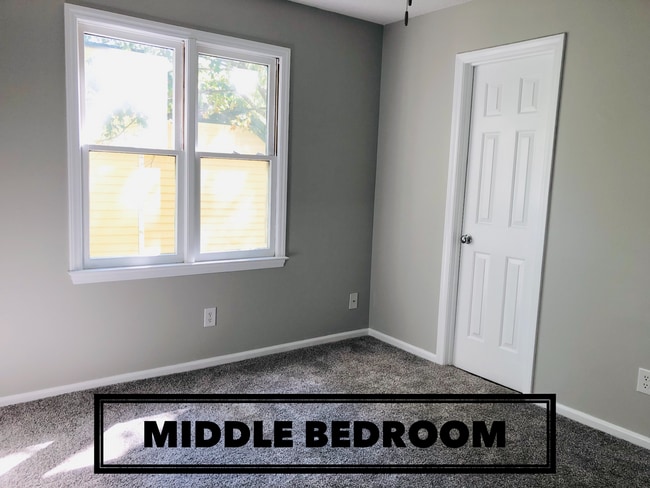 Building Photo - 516 Brent Rd