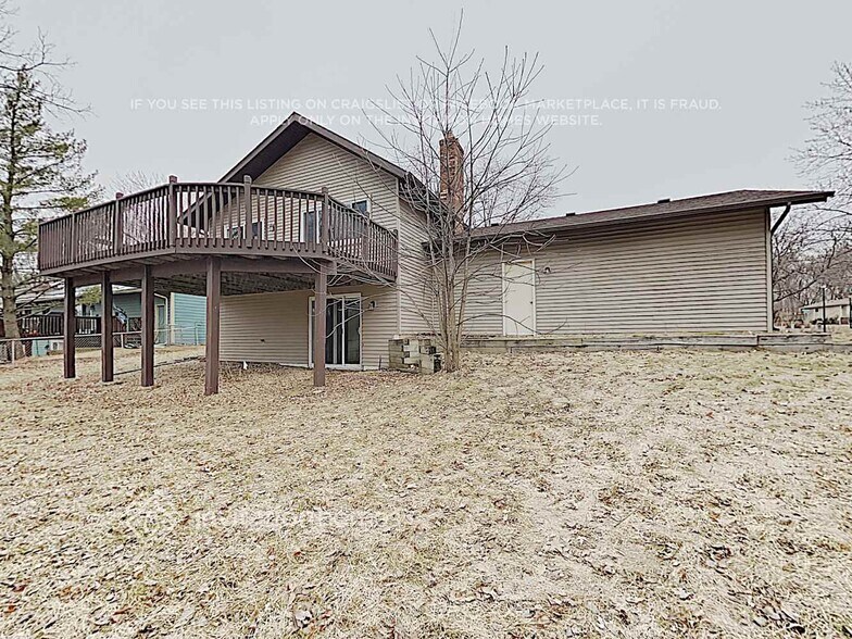 Building Photo - 7492 Dallas Ln N