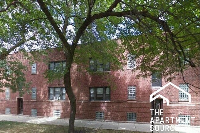 Building Photo - 3506 W Grace St