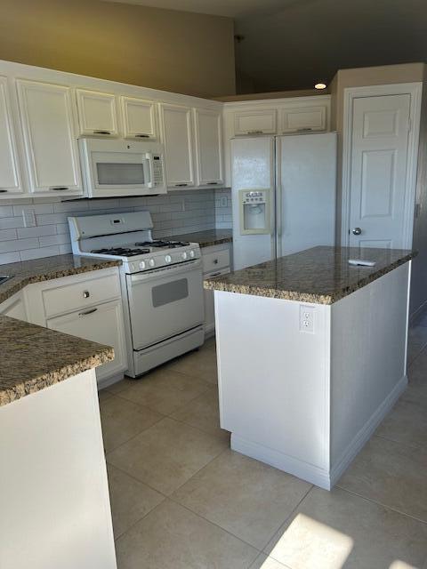 Building Photo - 45510 Sunbrook Ln