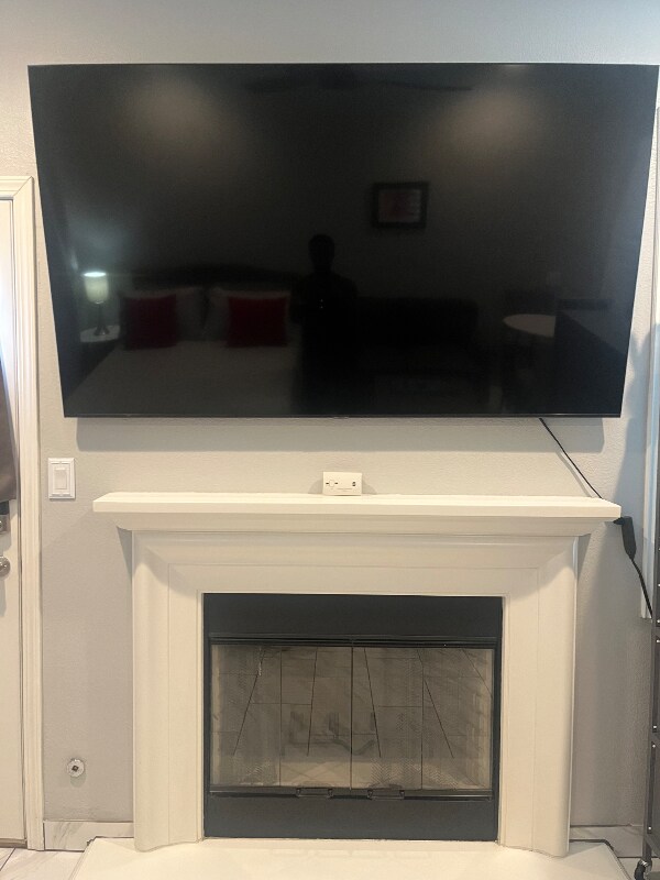 Building Photo - 8418 Lourenco Ln