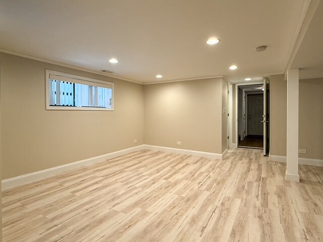 Building Photo - 5105 N Winchester Ave
