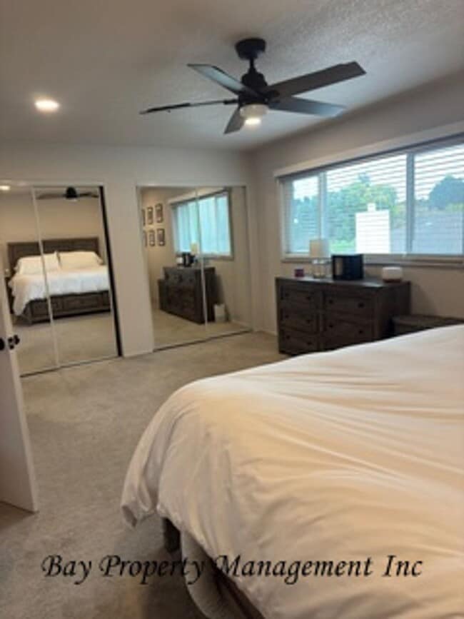 Building Photo - Coming in January! Beautiful 2 Bedroom, 2.5 Bath Home with Upgrades Throughout