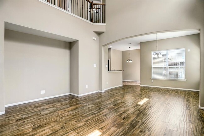 Building Photo - 9238 Solvista Pass Ln