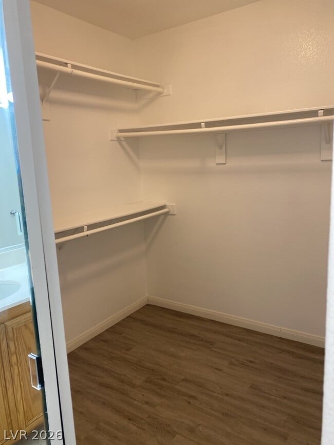 Building Photo - 11056 Piedmont Valley Ave