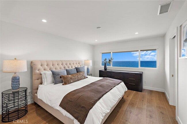 Building Photo - 37 Blue Lagoon