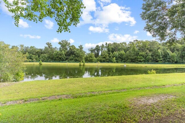 Building Photo - 2636 Fenwood Ct