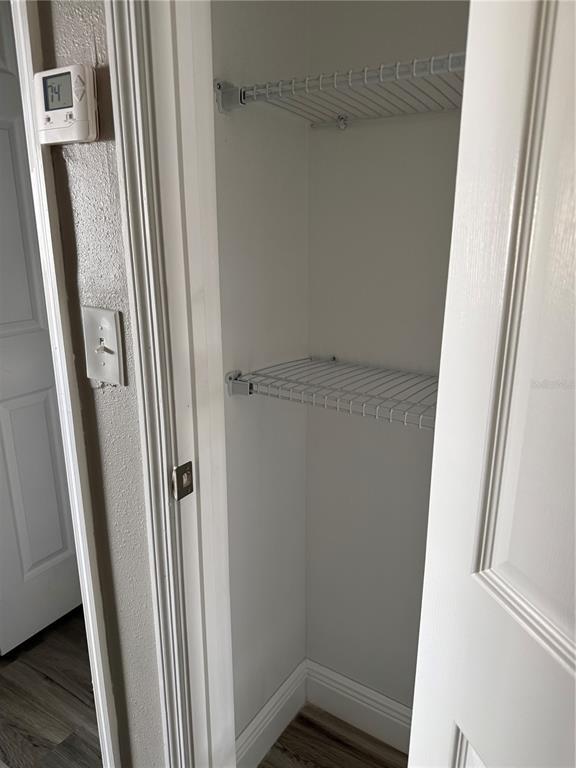 Building Photo - 9209 Tudor Dr