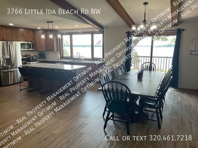 Building Photo - 3766 Little Ida Beach Rd NW