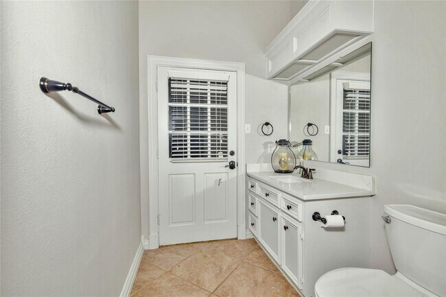 Building Photo - 11771 Quail Creek Dr