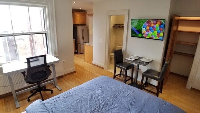 Interior Photo - EB Green Residence