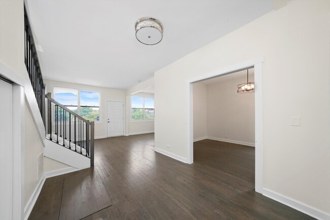 Building Photo - 9771 W 143rd St