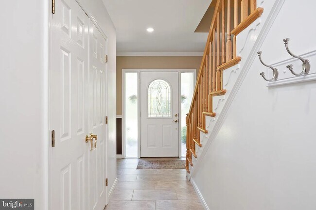 Building Photo - 11503 Vale Rd