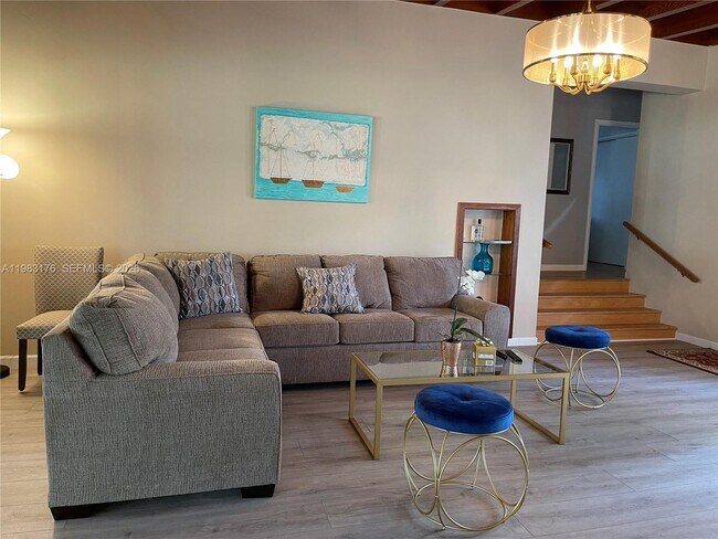 Building Photo - 14155 Old Cutler Rd