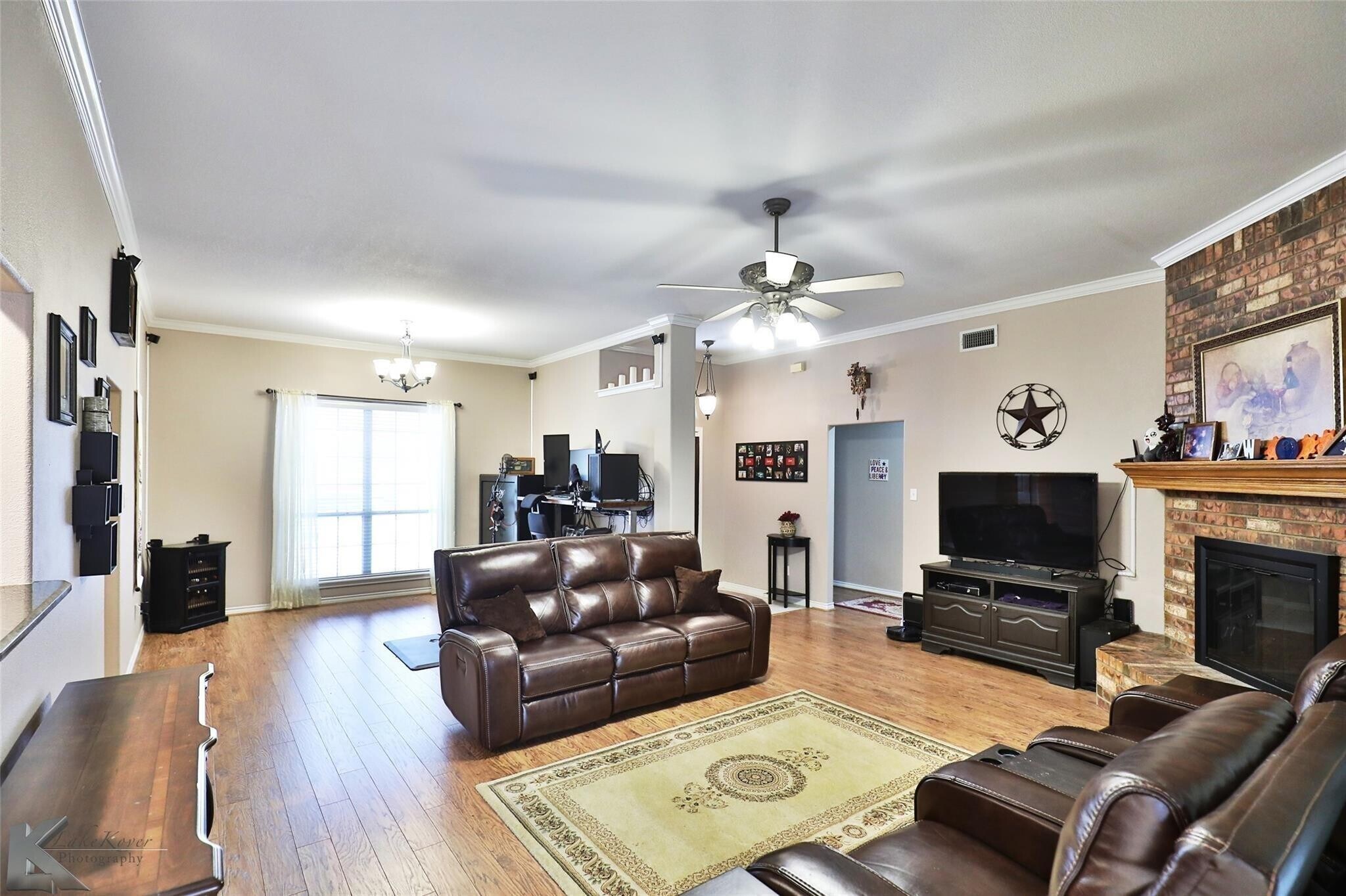 Building Photo - 5434 Willow View Rd