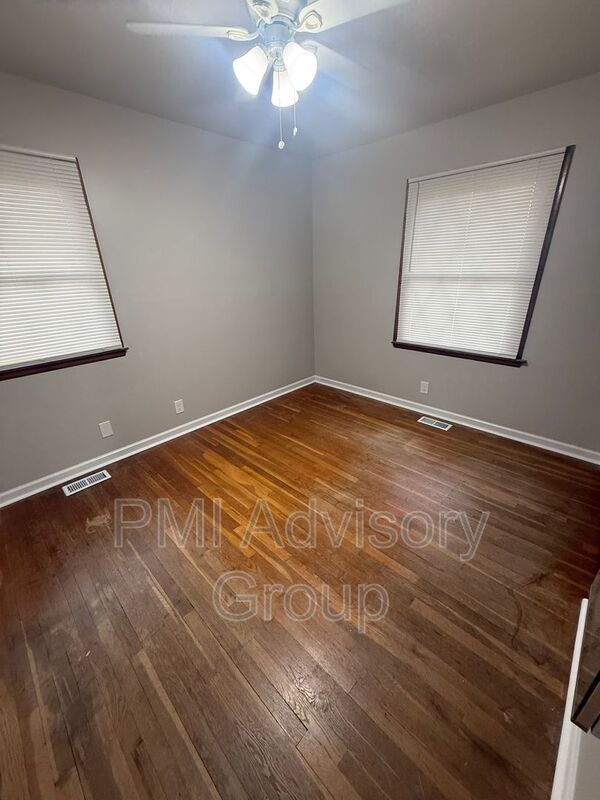 Building Photo - 3253 SW 31st Terrace