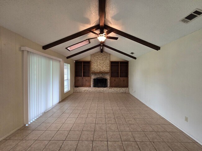 Building Photo - NEW IN MANAGEMENT - AVAILABLE NOW!