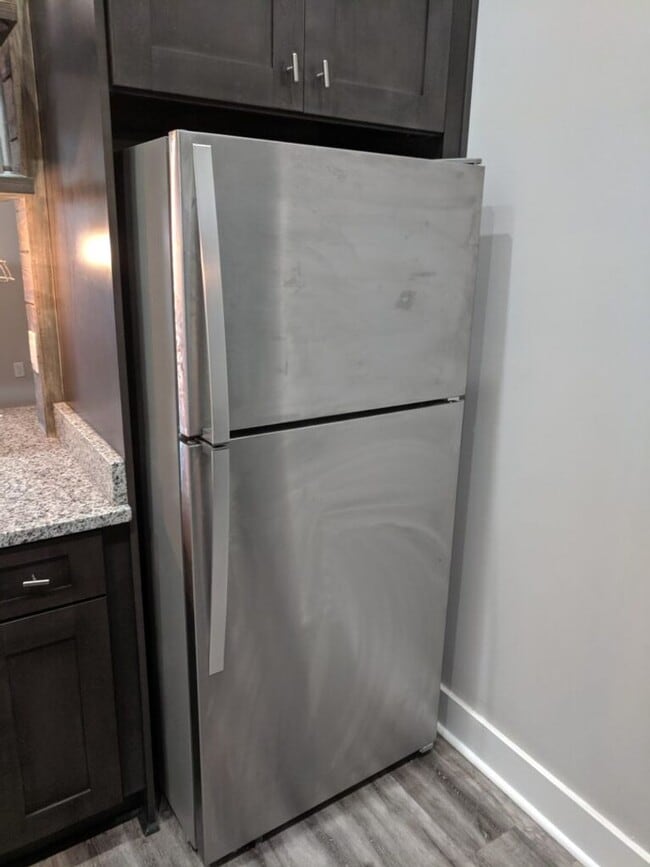 Building Photo - 1 mile to FSU 4 Bedroom 4 Bath - Upscale House