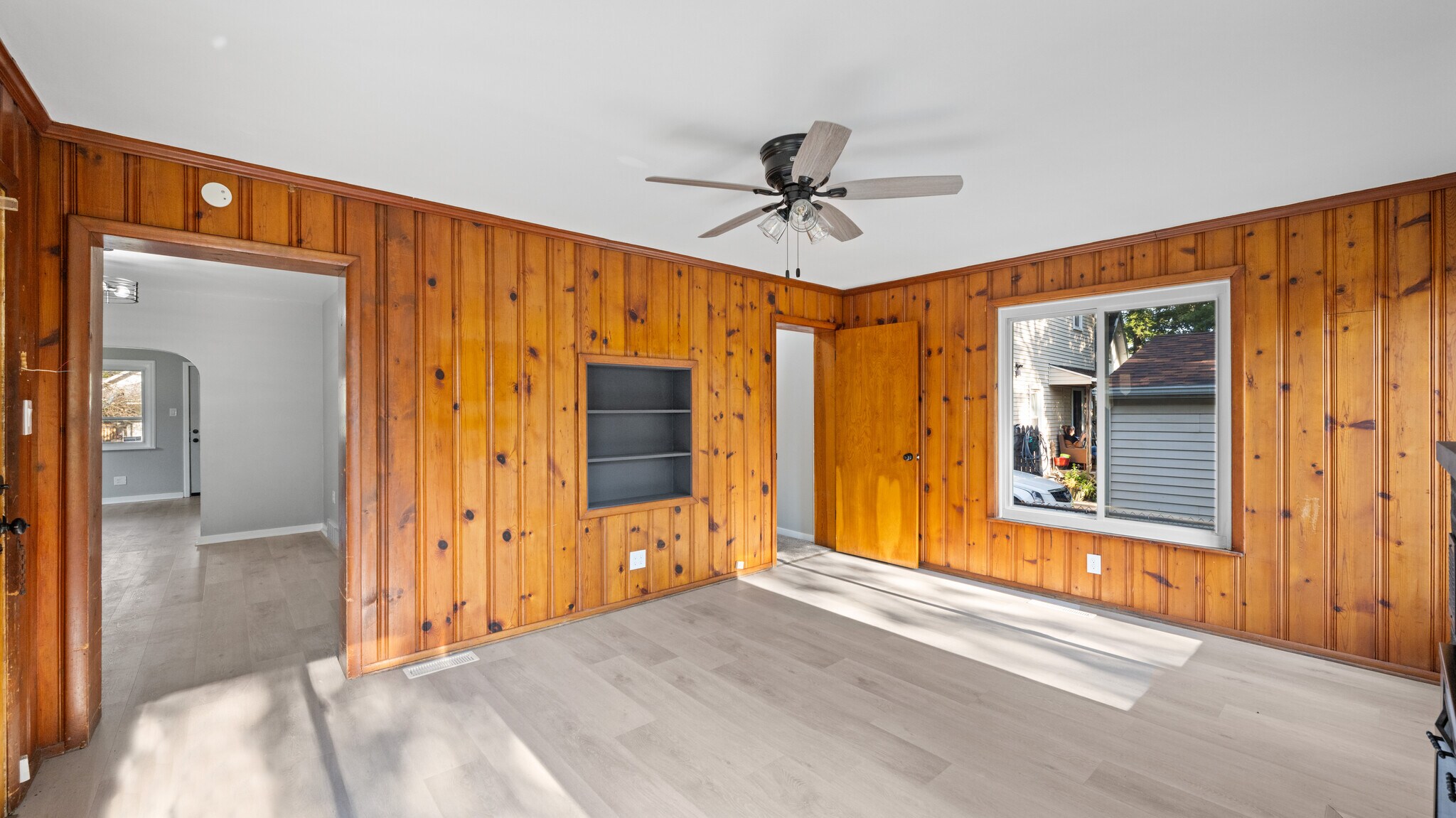 Den - 1001 Patchen Rd