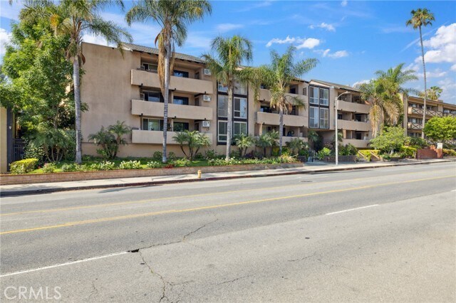 Building Photo - 17000 Burbank Blvd