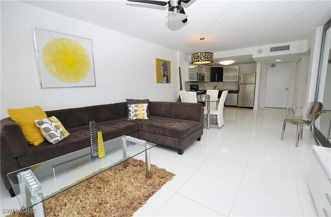 Building Photo - 1 Bluebill Ave