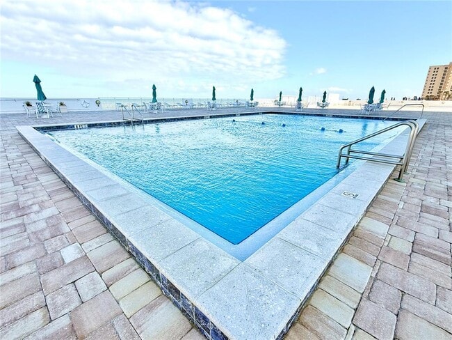 Building Photo - 3047 S Atlantic Ave