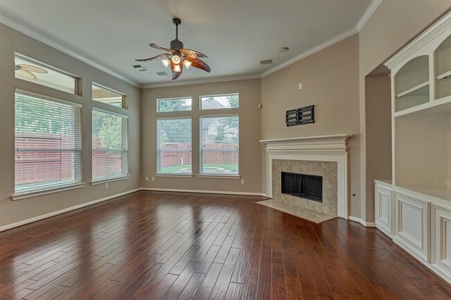 Building Photo - 30 Desert Rose Pl