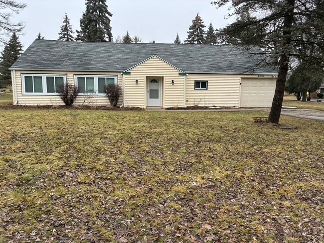 Building Photo - 14220 Ranch Rd